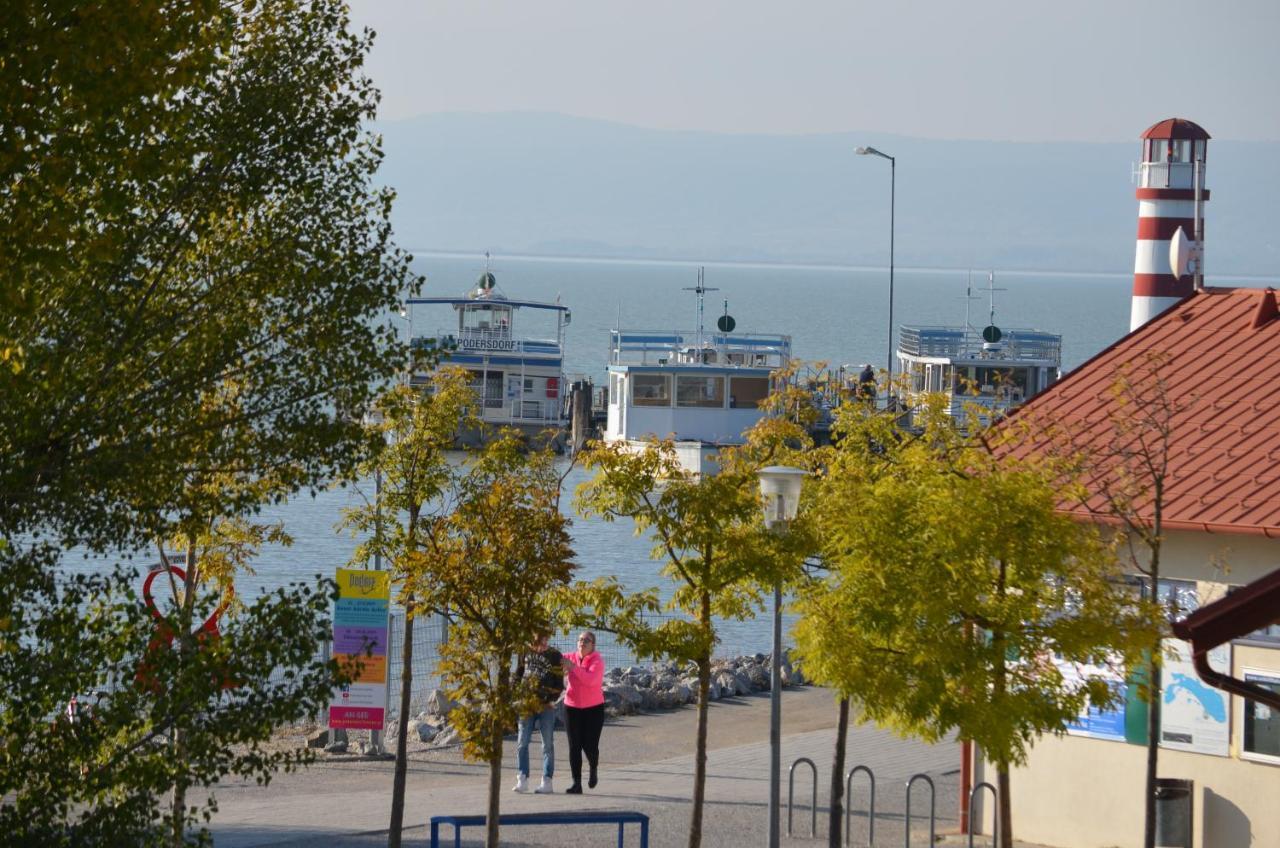 Hotel Promenade à Podersdorf am See Extérieur photo